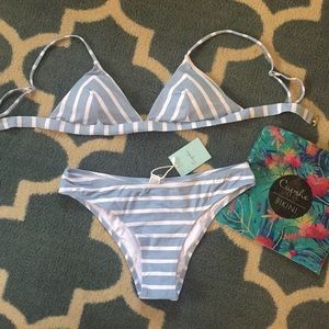 NWT Cupshe striped bikini 👙🌴